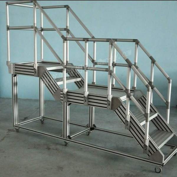 鋁型材定制踏臺的優點有哪些？